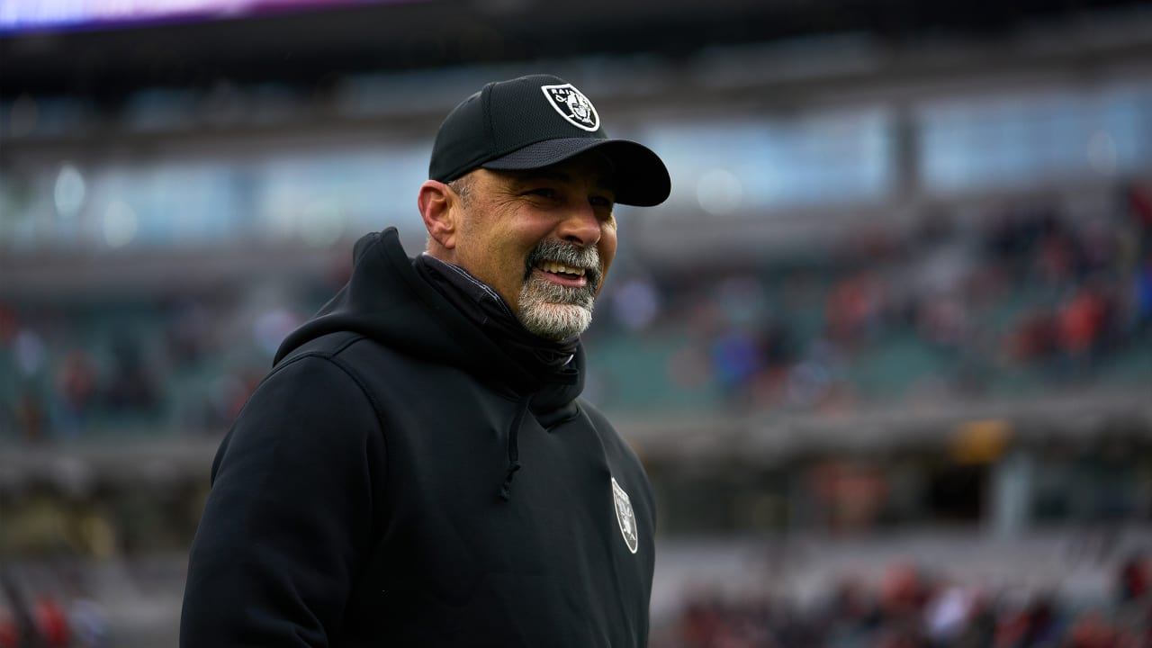 Raiders news: Mark Davis is not thinking about 2022 head coach - Silver And  Black Pride