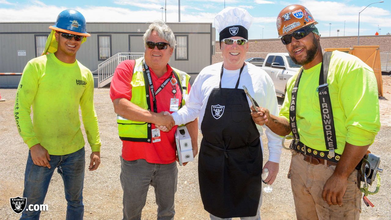 Raiders front office gives back to construction workers at Las Vegas Stadium