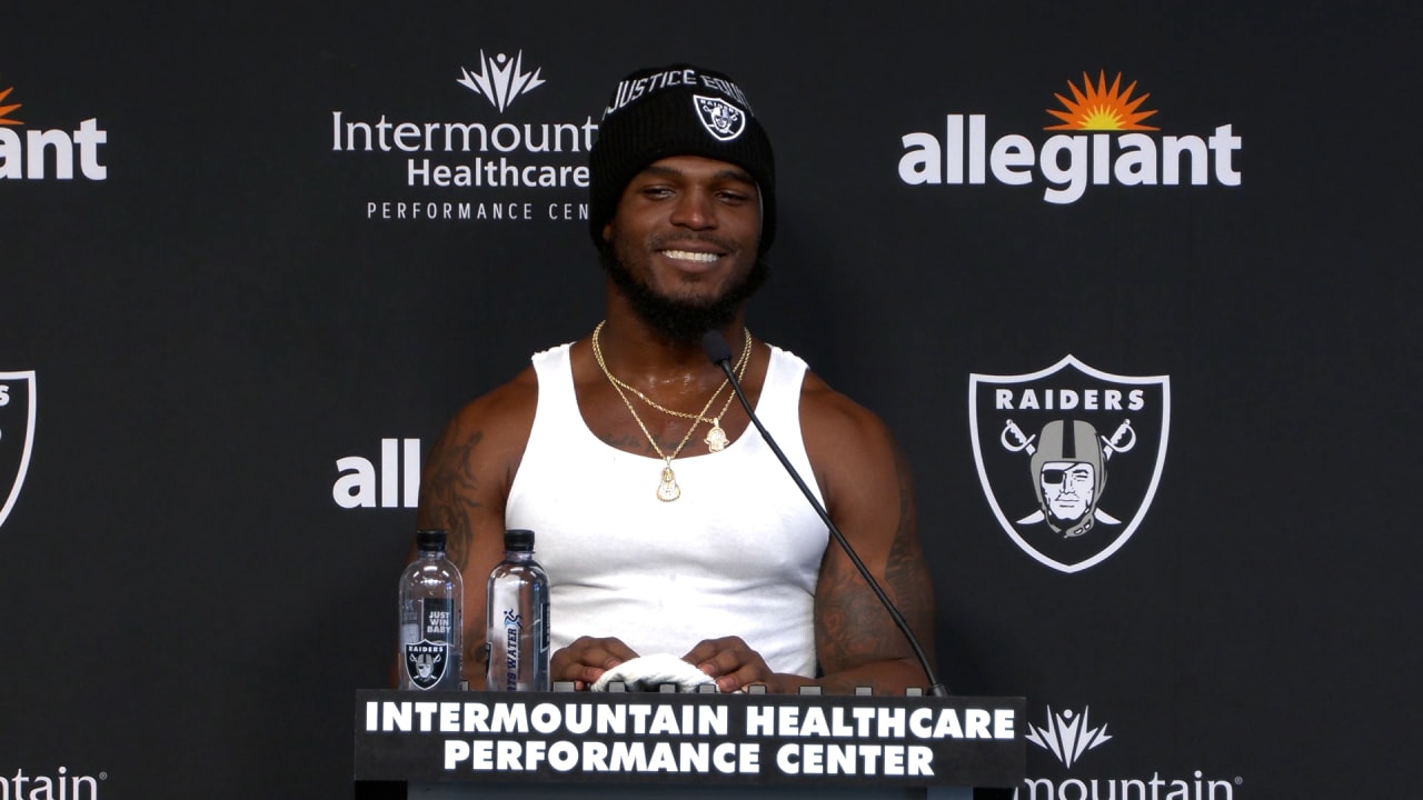 Raiders Star Denzel Perryman is Ready for Some Football - Muscle & Fitness