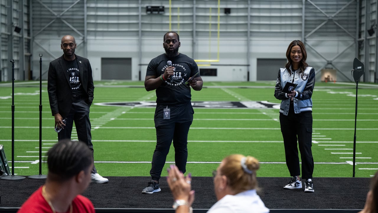 Rams Conduct Youth Football Clinic To Commemorate Juneteenth