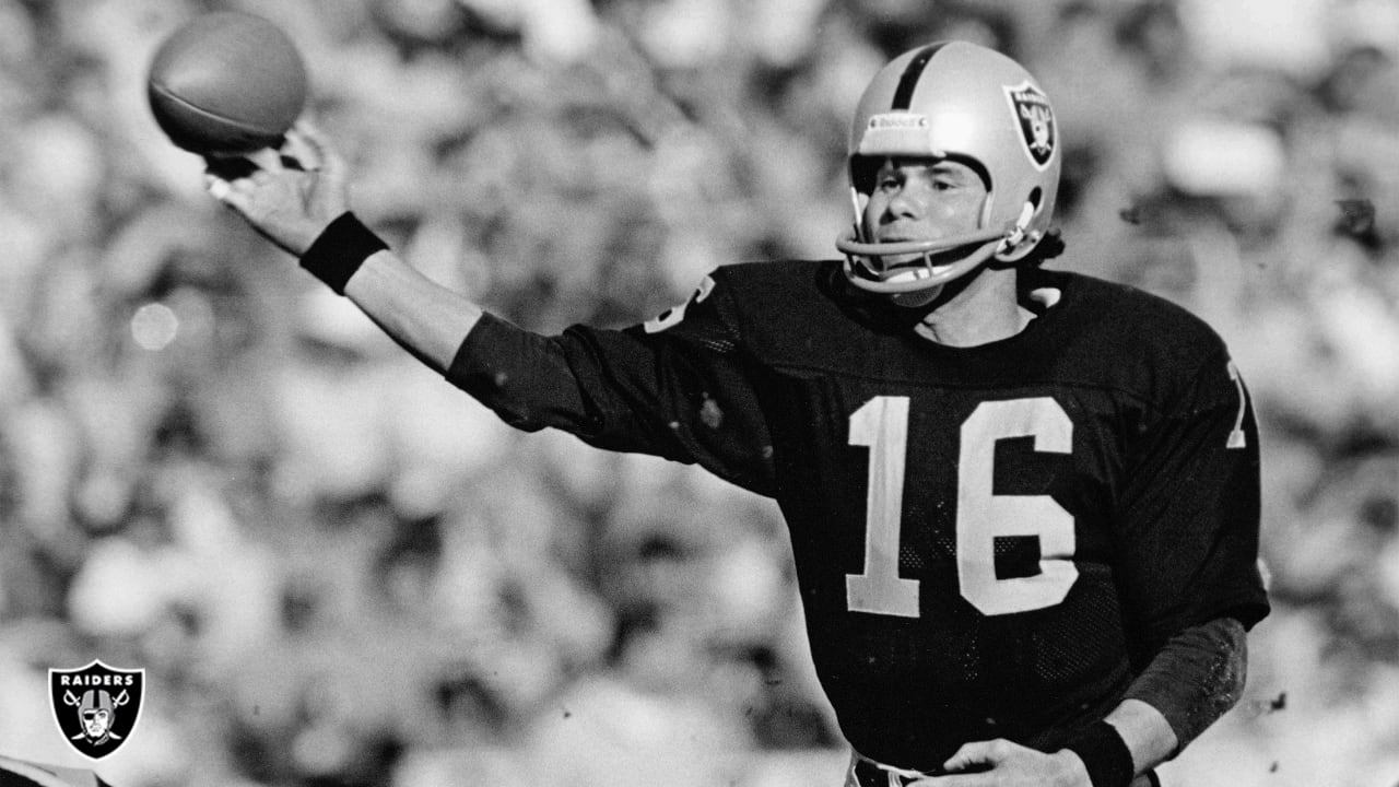 The best of Jim Plunkett in photos