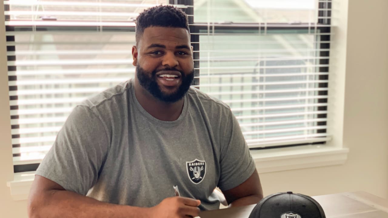 Johnathan Hankins Signs New Contract With Las Vegas Raiders