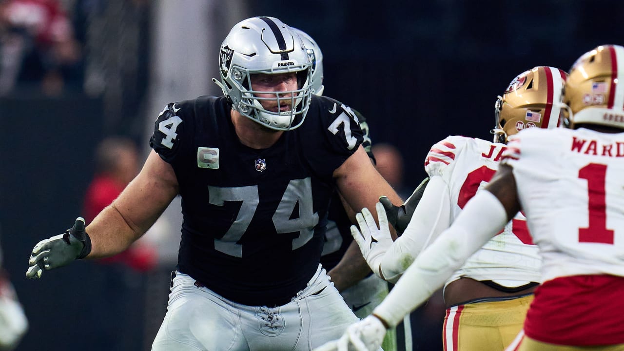 Four Raiders highlighted in Pro Football Focus' list of top 101 players of  2022