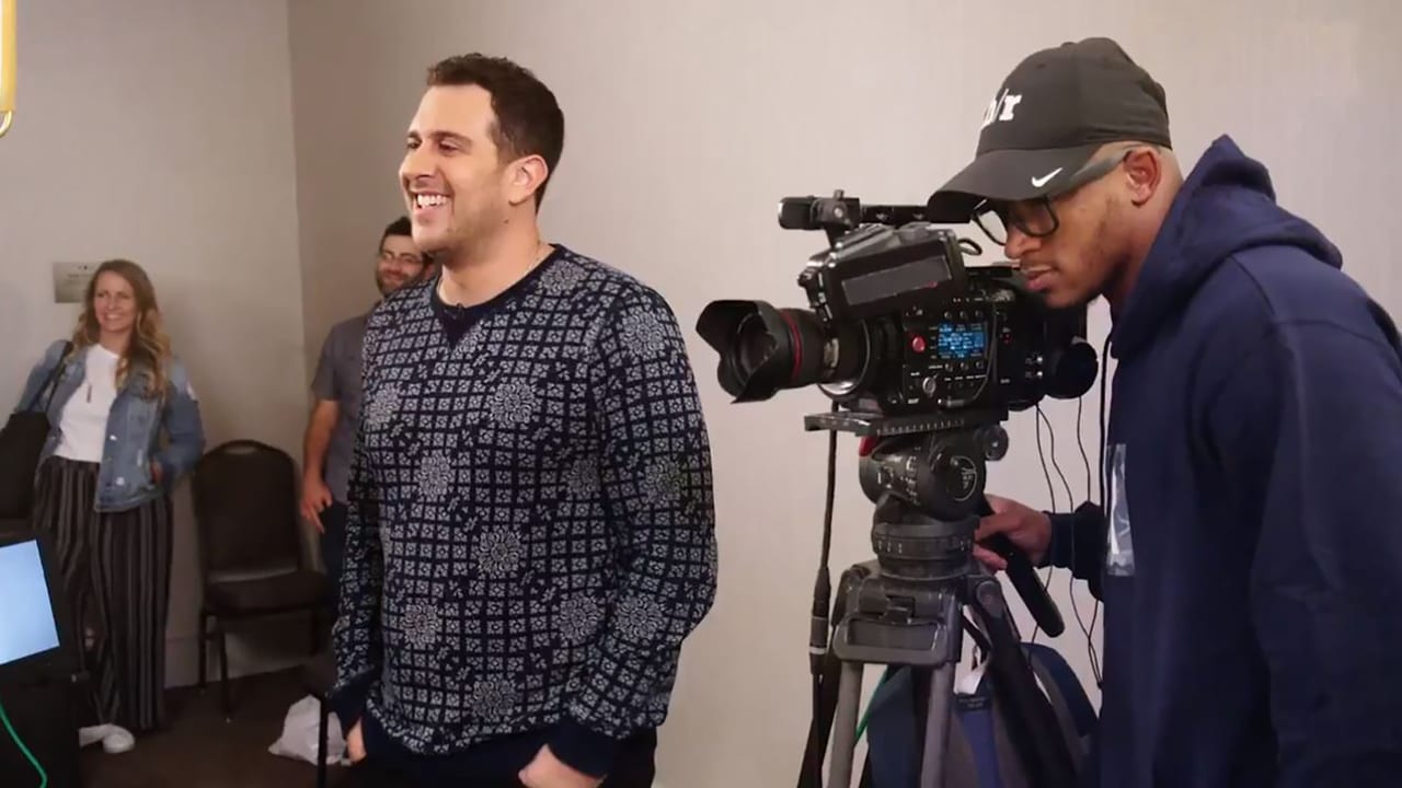 Johnathan Abram Hilariously Confronts Raider Haters [WATCH]