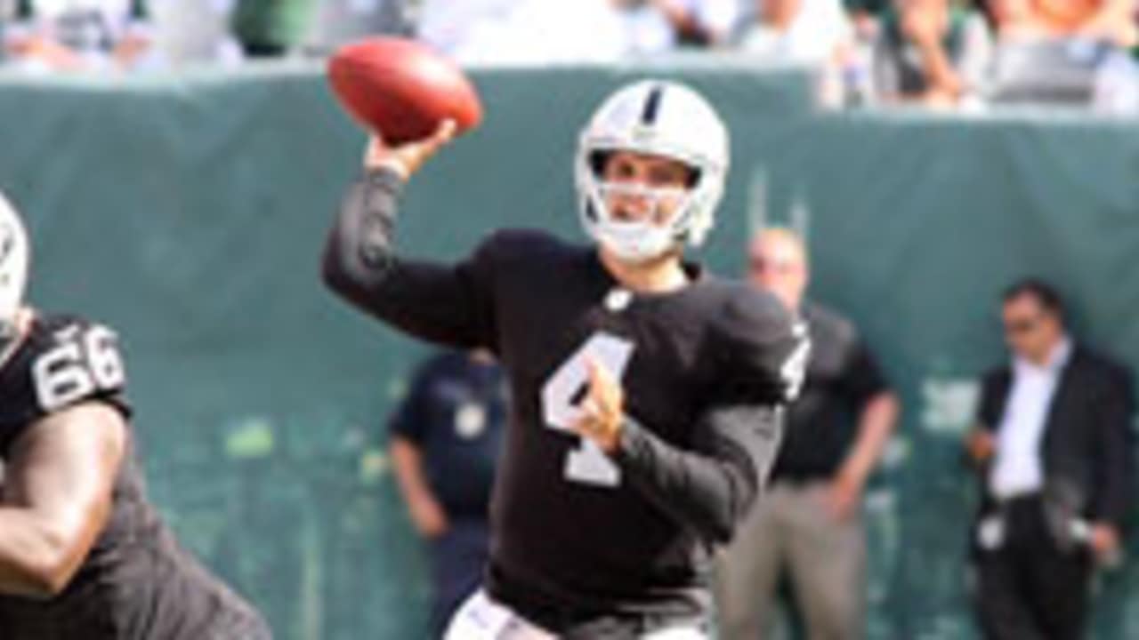 Fast Facts About Derek Carr