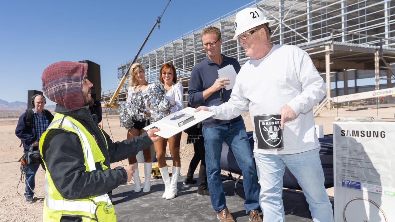 Raiders front office hosts luncheon at Henderson HQ
