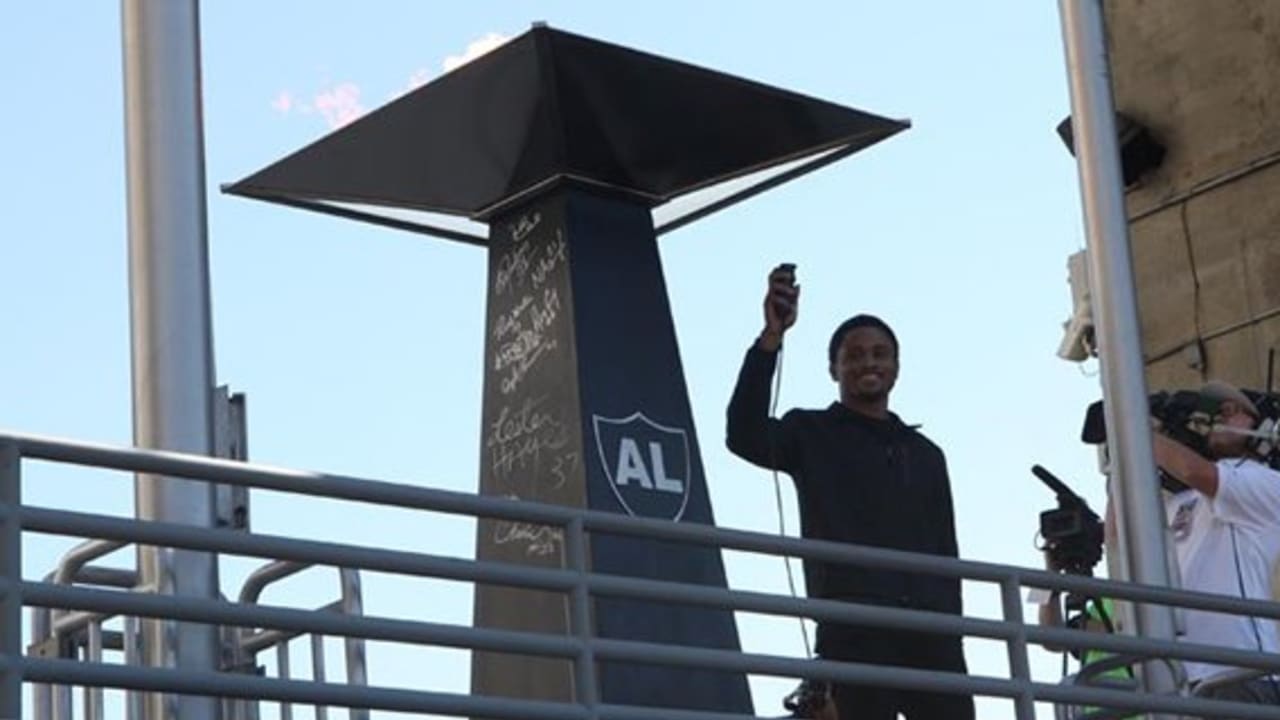 Rich Gannon to light the Al Davis Memorial Torch on Saturday