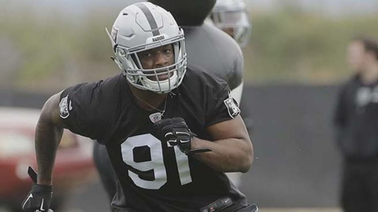 Oakland Raiders: Shilique Calhoun Primed for Big Year