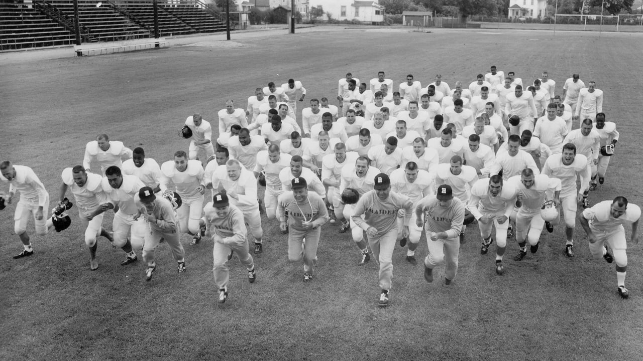 Just grin, baby: Classic Raiders training camp photos, 1960-2015