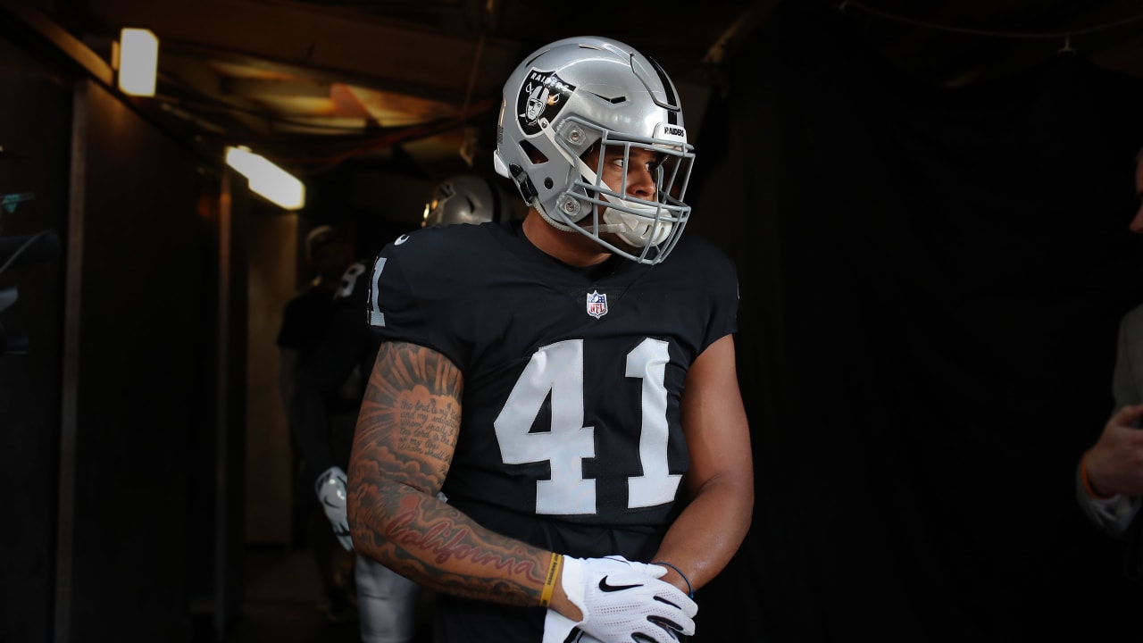 Raiders News: Patrick Graham has high praise for Johnathan Abram