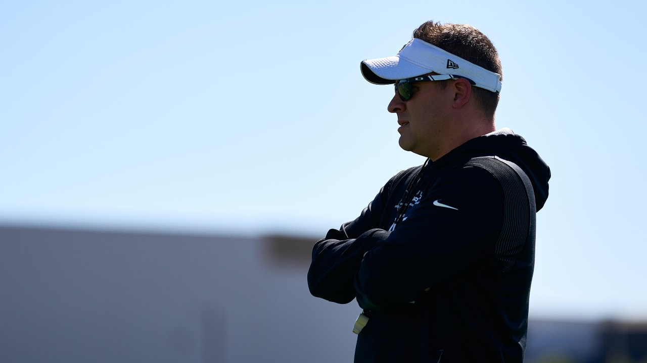 Head Coach Josh McDaniels talks quarterback room, offseason