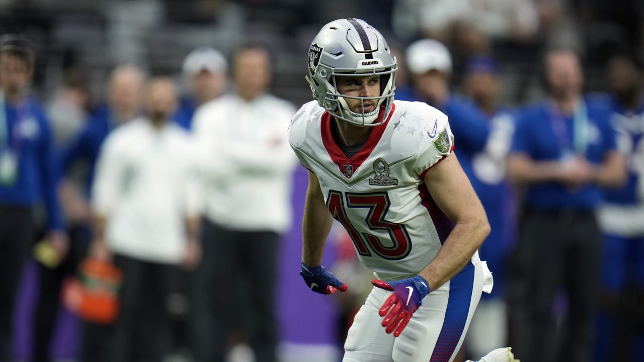 Las Vegas Raiders Hunter Renfrow selected to 2022 Pro Bowl in Las Vegas -  Sports Illustrated Las Vegas Raiders News, Analysis and More