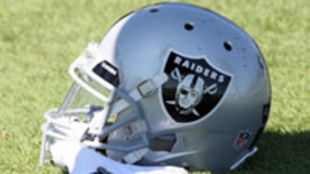 Oakland Raiders announce transactions - 4.30.19