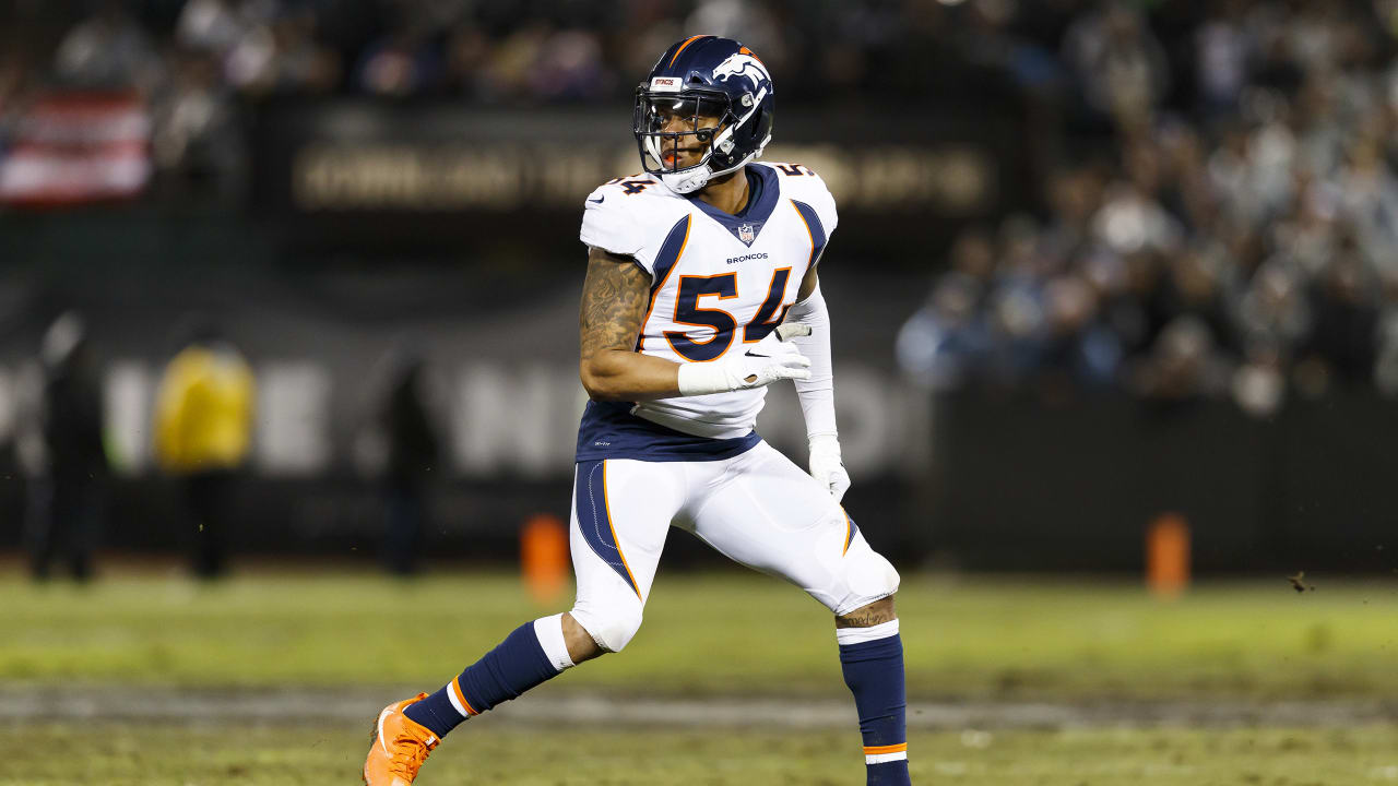 Brandon Marshall Ready To Bring Championship Experience To Raiders ...