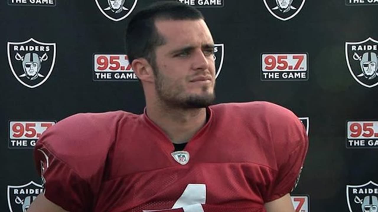 Derek Carr mic'd up at 2022 Training Camp: 'My pink jersey has