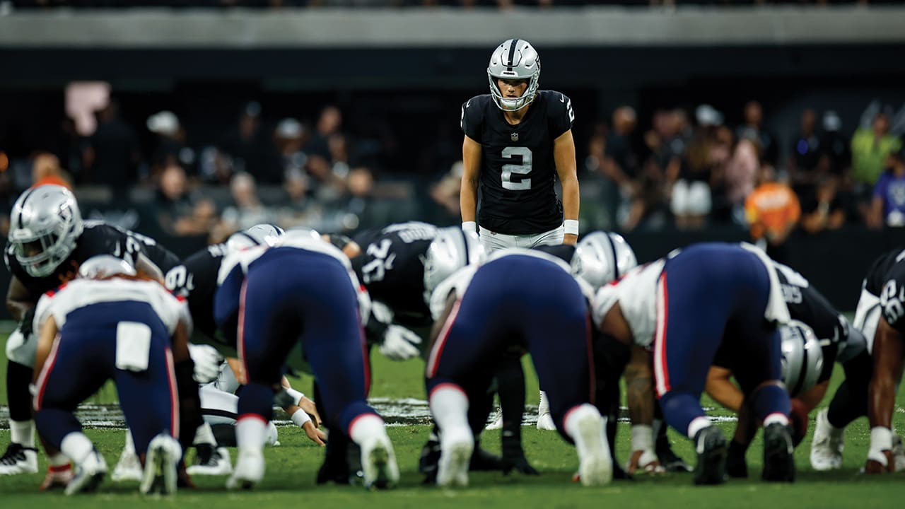 Oakland Raiders, kicker Daniel Carlson leaves the field after kicking the  game winning field goal in the Raiders-Arizona Cardinals game at State Farm  Stadium in Glendale, Arizona on November 18, 2018. The