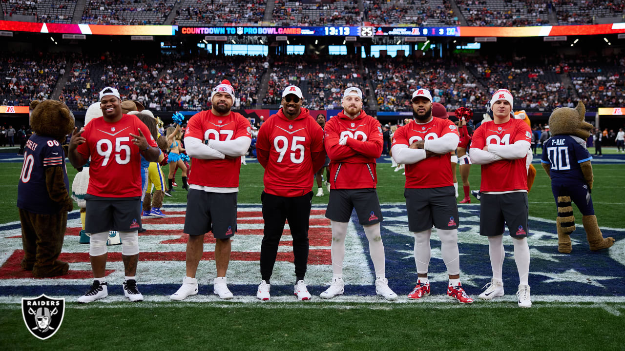 PHOTOS: Best Shots From Saturday's Pro Bowl Practice In Las Vegas