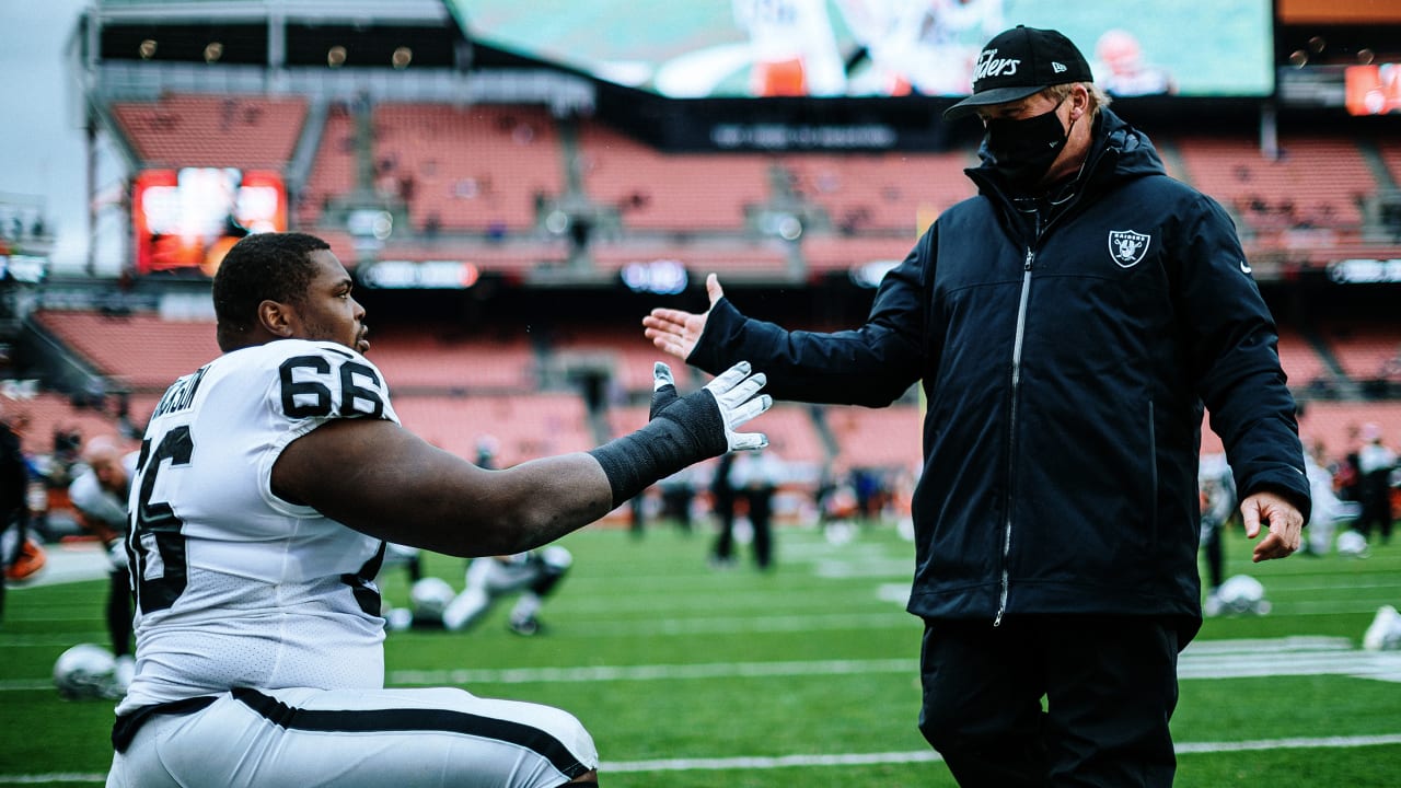 Seattle Seahawks guard Gabe Jackson (66) leaves the field at