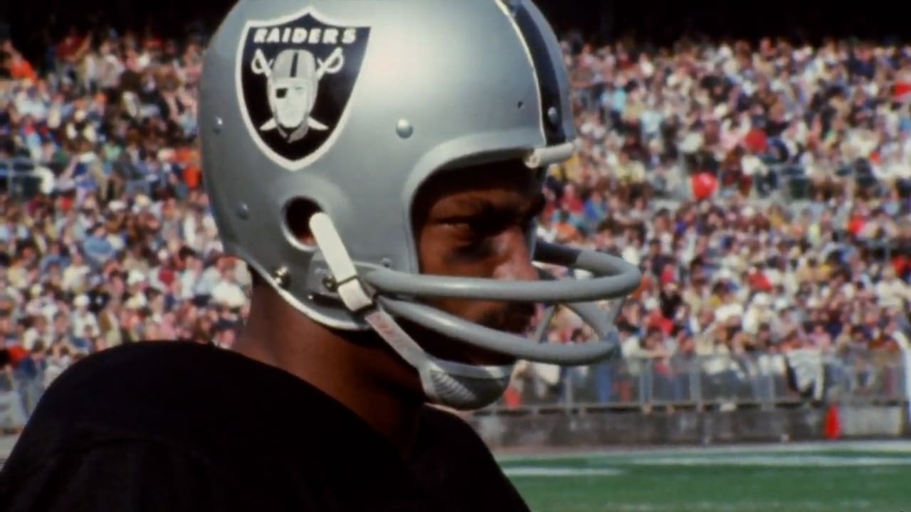 Raiders' legend Cliff Branch dies at 71