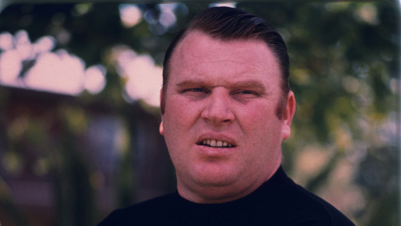 Players, media, fans react to passing of football icon John Madden