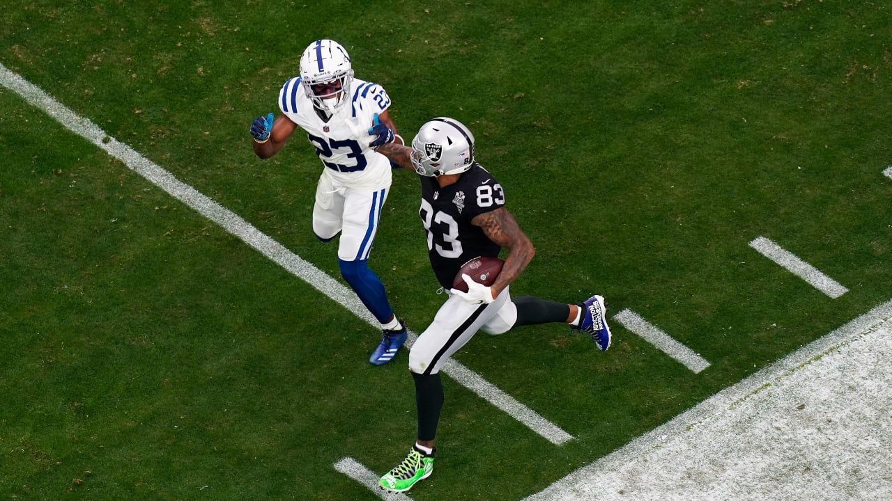 Darren Waller shows off his speed with 29yard catch down the sideline