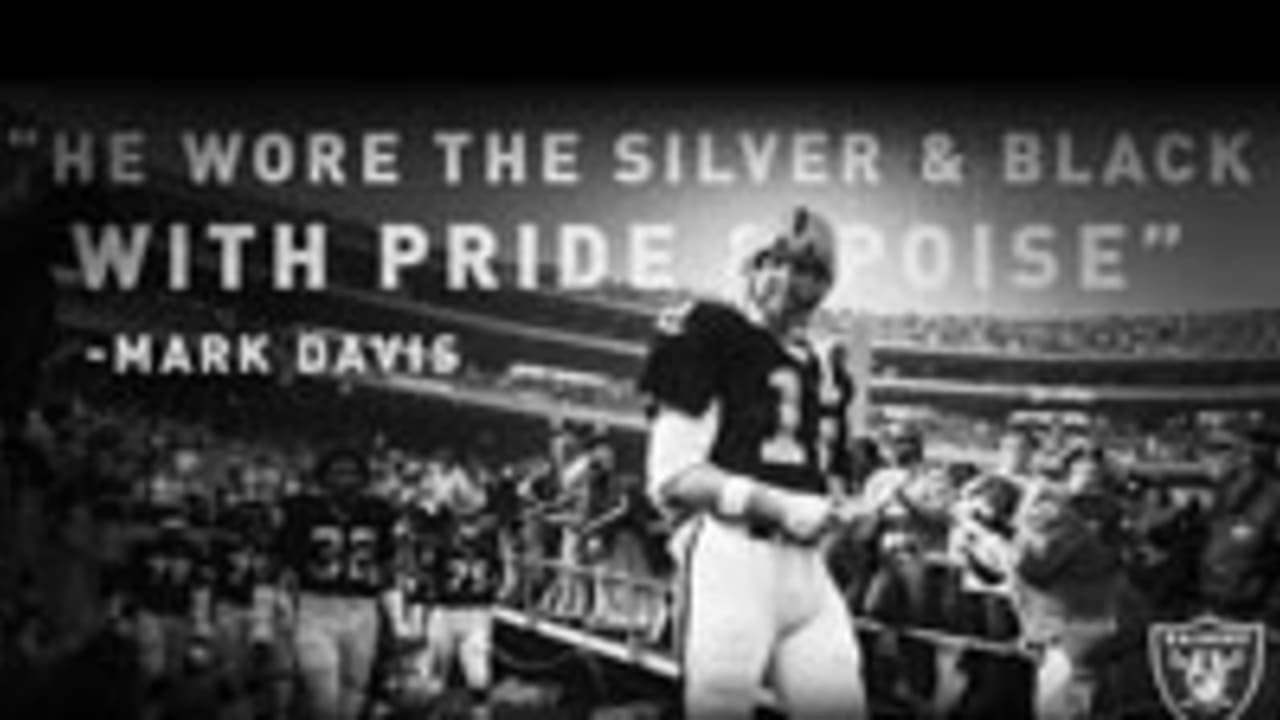 Fans react to Ken Stabler's passing and a developer backs down in