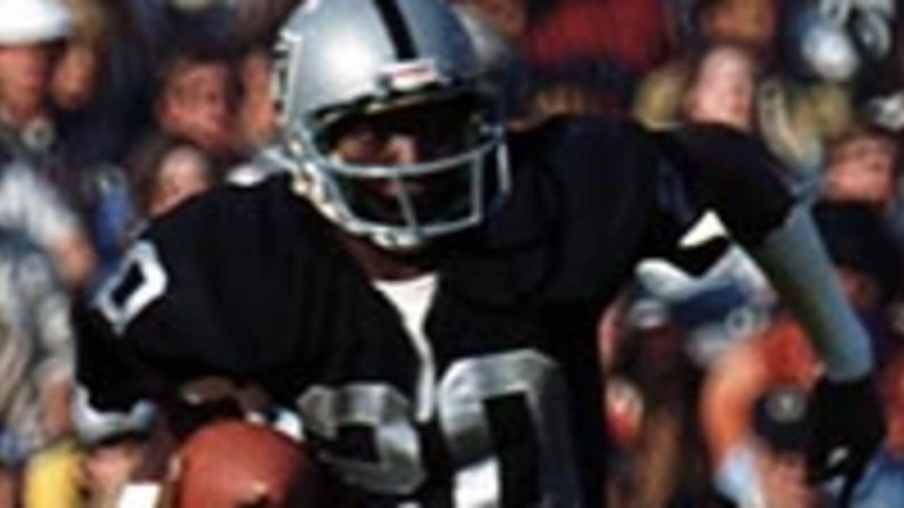 Raiders Countdown to Kickoff: 20: Who wore it best, who's wearing