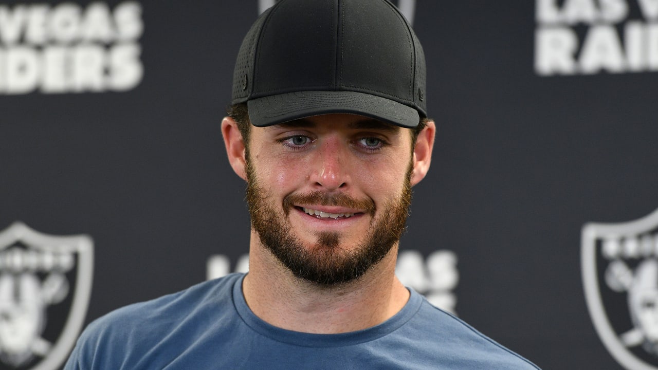 Derek Carr recaps the win over the Steelers, talks WR Henry Ruggs III