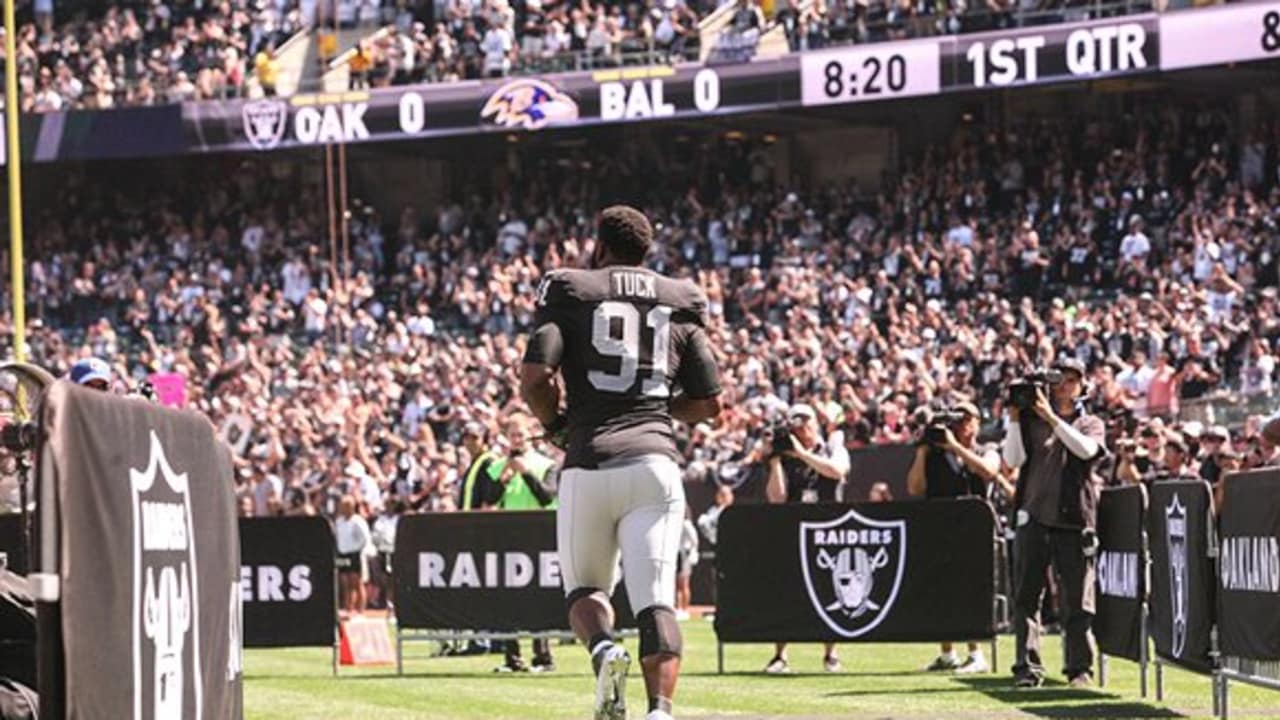 justin tuck raiders jersey