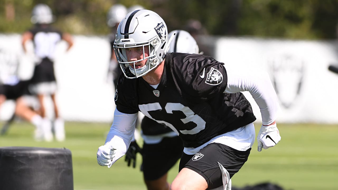 Raiders promote linebacker Quentin Poling and place defensive end