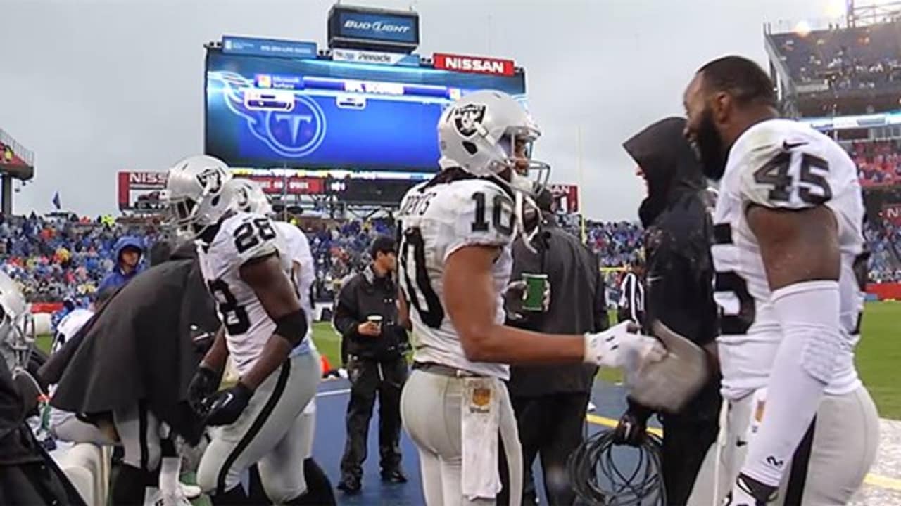 Raiders receiver Seth Roberts in spotlight after game-winning touchdown