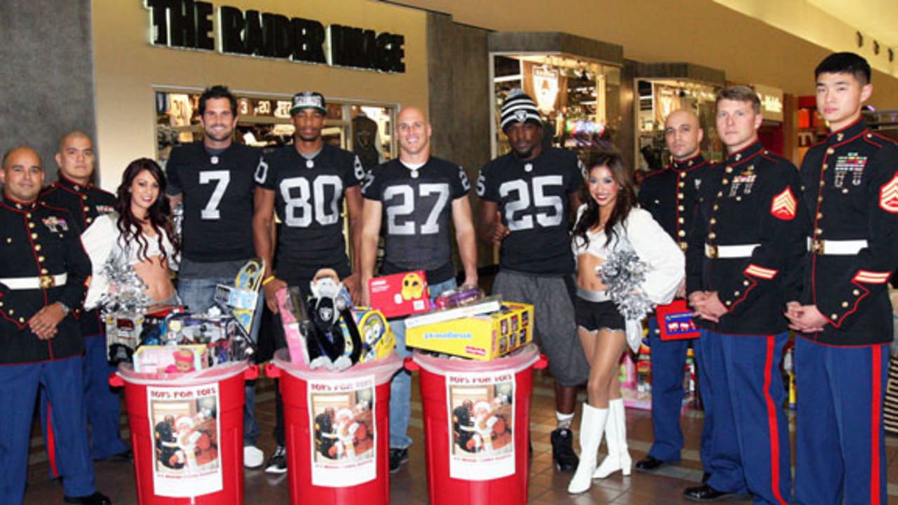 Raiders Help Collect Toys for Tots