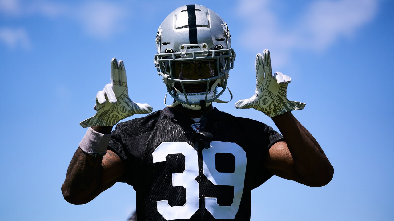 MUST SEE Raiders News On Nate Hobbs, OTAs + Las Vegas Raiders