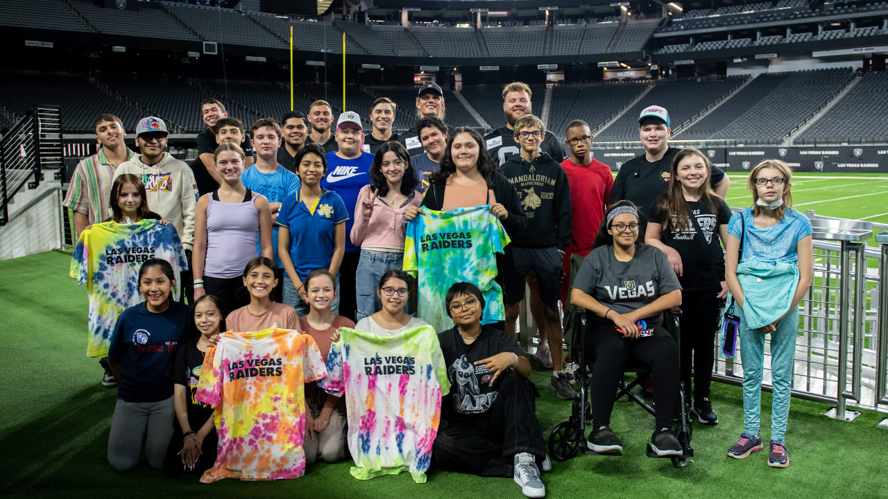 Intermountain Healthcare host teens from Candlelighters at Allegiant Stadium