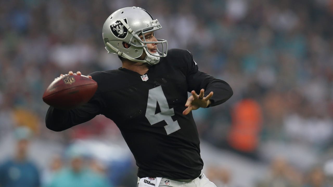 Flashback to Derek Carr's breakout game against Seattle