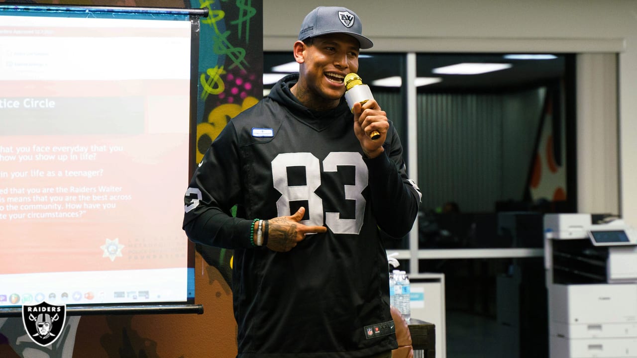 Raiders talk hip hop with Las Vegas youth