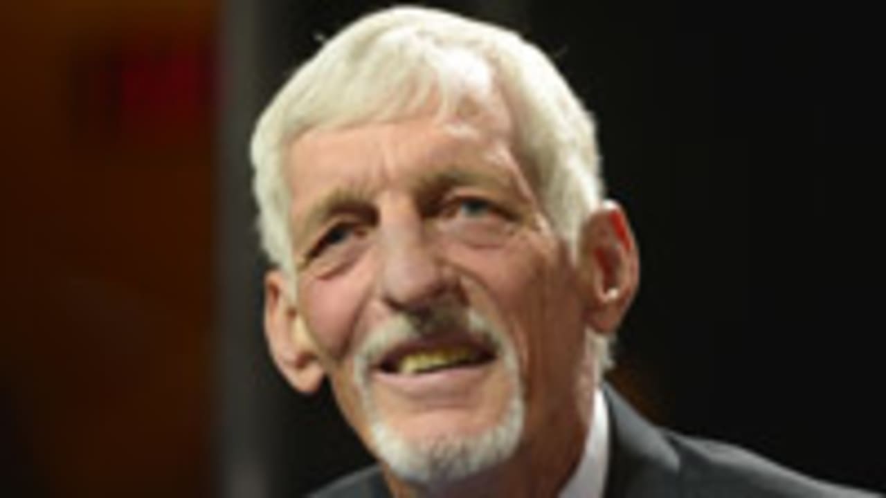 Strahan, punter Ray Guy among 7 elected to football Hall of Fame