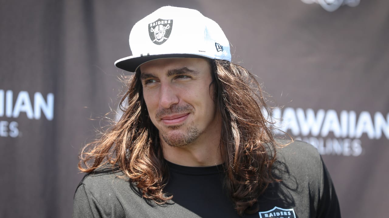 Seattle Seahawks Luke Willson talks style, shopping — and that