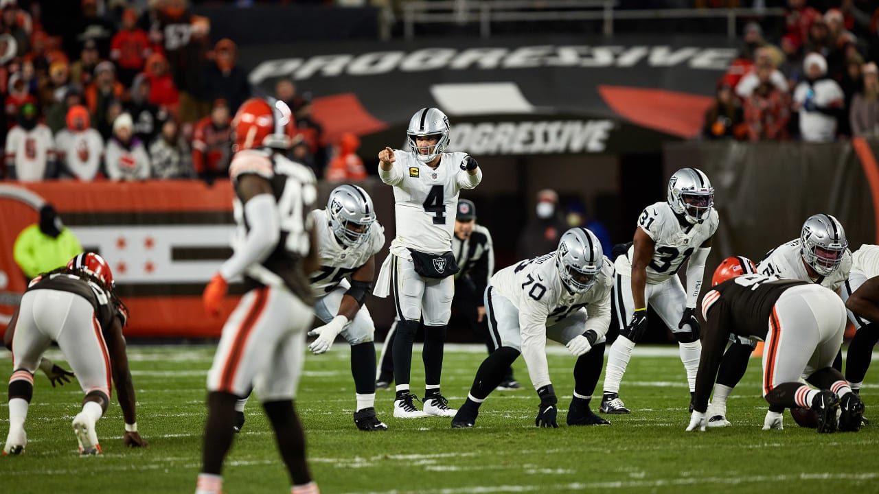 Highlights: Watch The Best Moments From The Raiders' 16-14 Win Over The ...