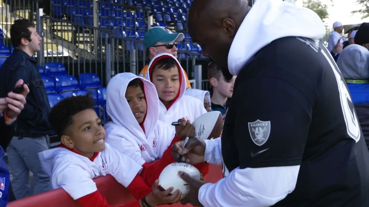 Mic'd Up: DT Frostee Rucker - Week 11 at Cardinals 