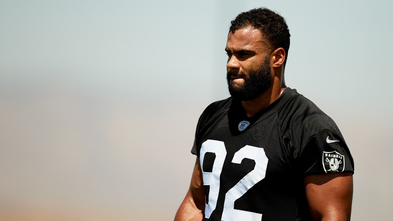 Raiders' defensive tackle Solomon Thomas launches foundation - Silver And  Black Pride