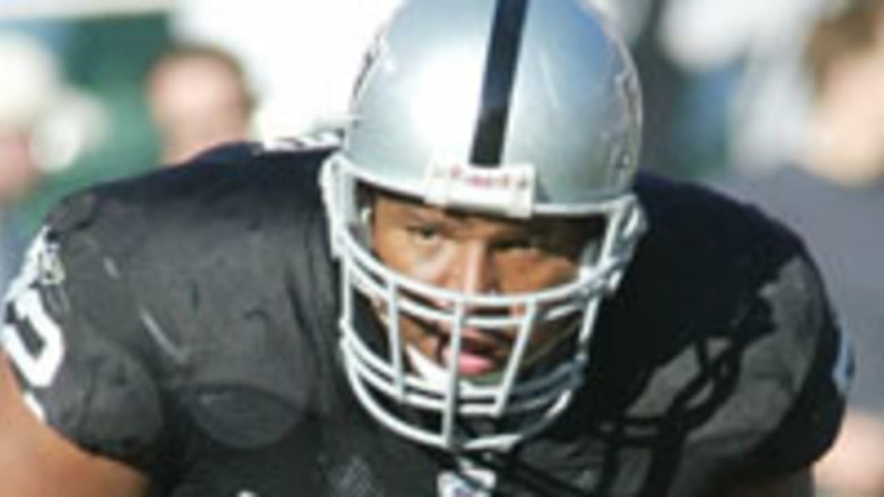 Kennedy Named to College Football Hall of Fame