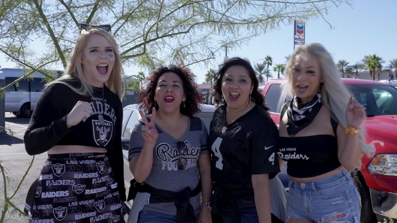 Las Vegas Raiders - Repping the city 