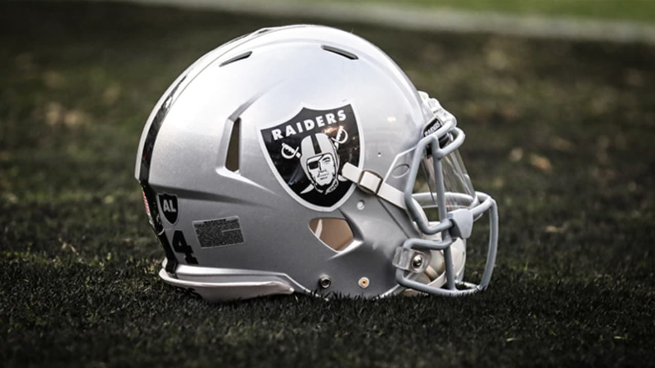 Raiders Hire 13 Assistants