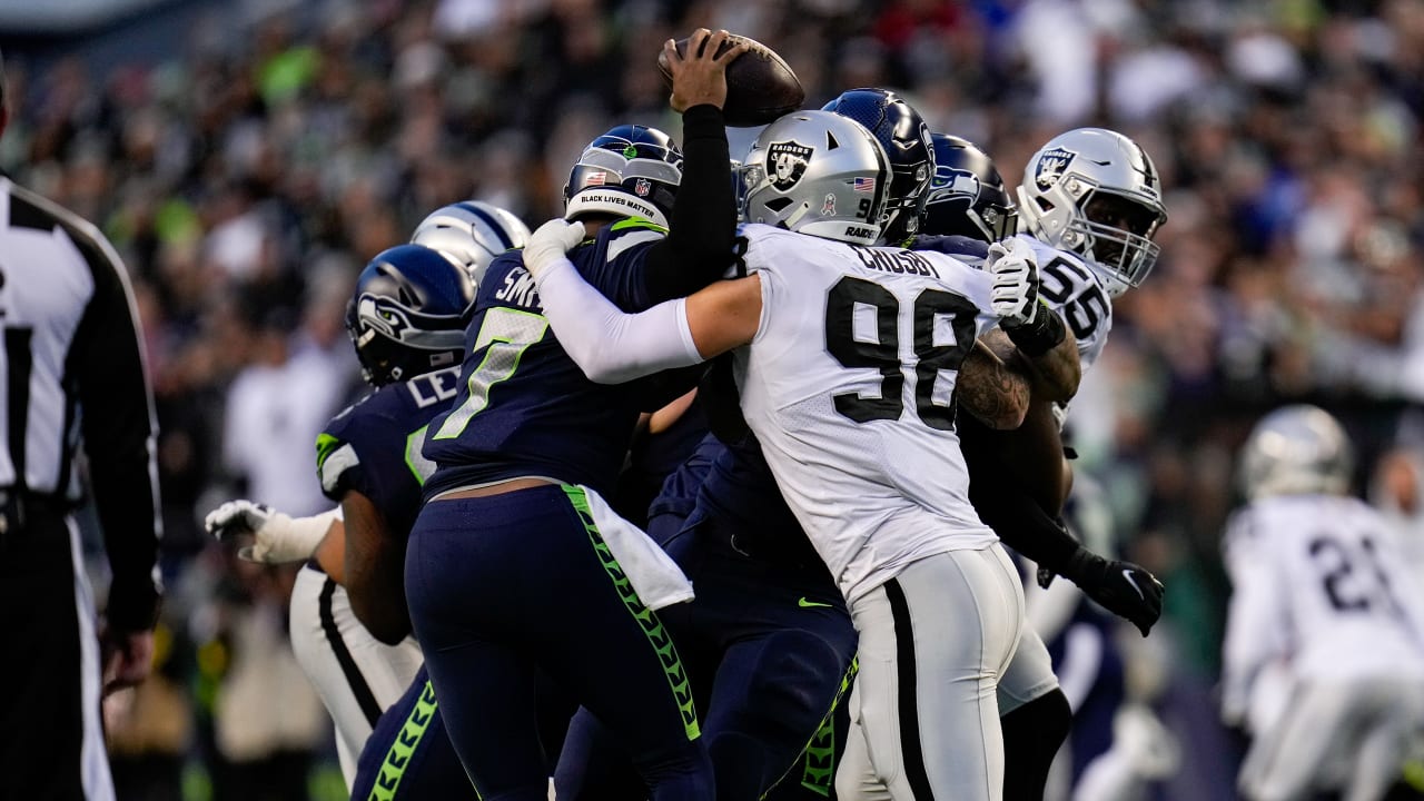 Maxx Crosby is the clean and 'crazy' heart of the Raiders' defense