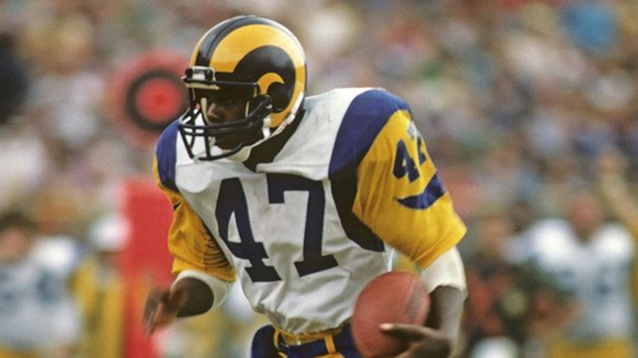 Happy Birthday to Rams Legend Tom Mack!