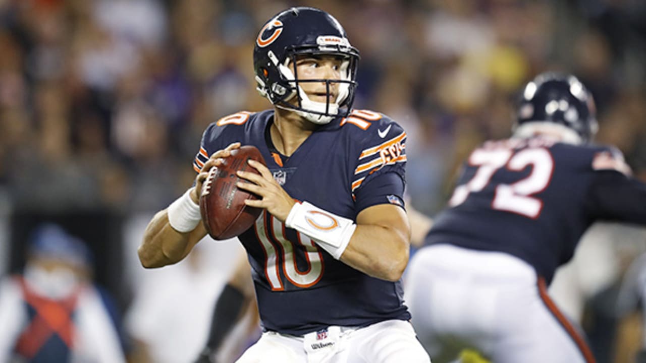 December 23, 2018: Chicago Bears tight end Trey Burton (80) prior