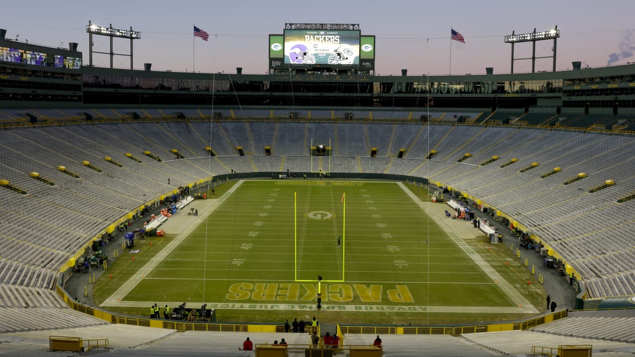 Vikings at Packers Tickets in Green Bay (Lambeau Field) - Oct 29