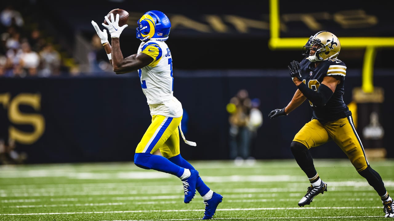 Los Angeles Rams wide receiver Van Jefferson's sideline grab for 20