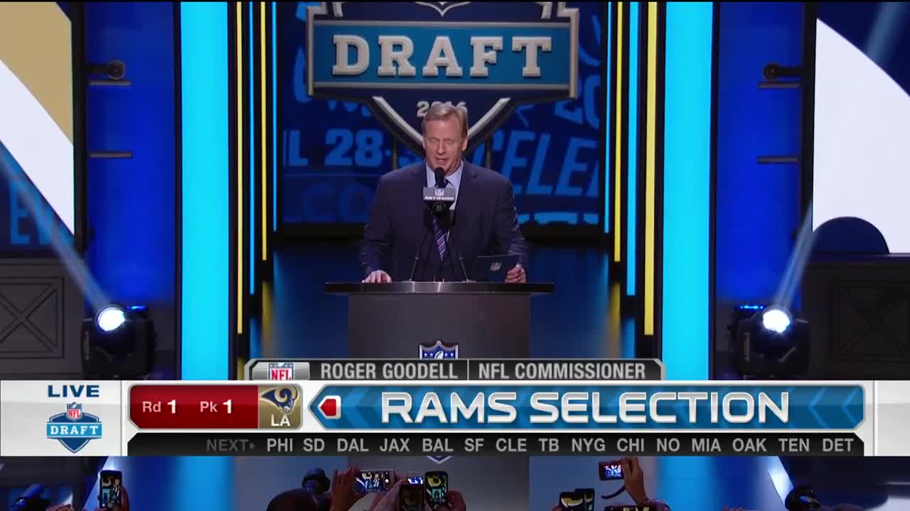 FOX Sports: NFL on X: With the 1st pick in the 2016 #NFLDraft, the LA Rams  select QB Jared Goff.  / X